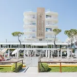 Hotel Carlton
