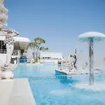 Hotel Carlton